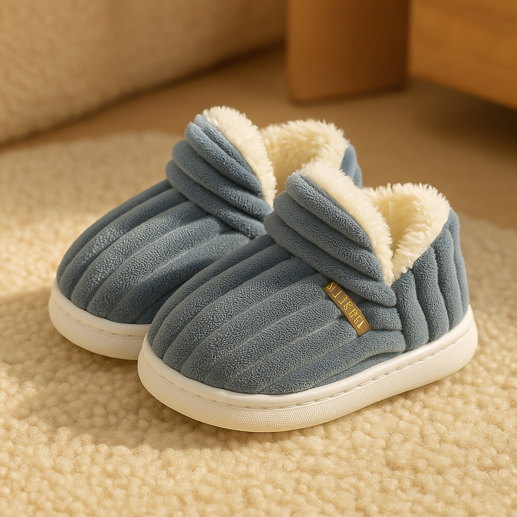 Pantoufles d’hiver douces et antidérapantes pour enfants