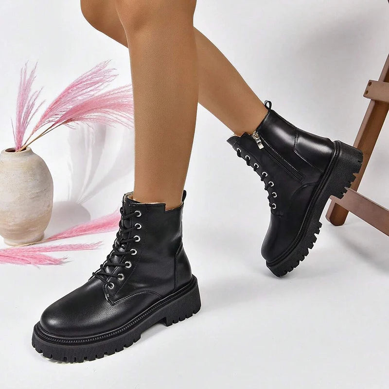 Botas de pelúcia para mulher, saltos baixos, conforto no inverno